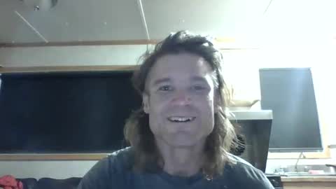 Snapshot of dngl264699 chatting on October 25, 6:13 am ImperviousAnchored online show from October 25, 6:13 am