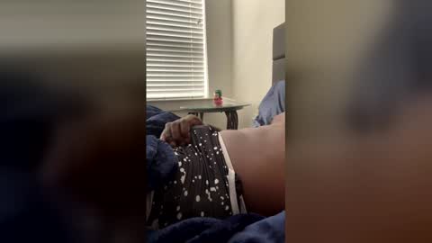 dnice3625 online show from December 16, 4:35 pm