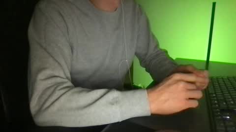 doctor_luv_69 online show from April 22, 9:00 pm