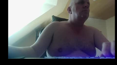 doggy2629 online show from April 22, 3:52 pm