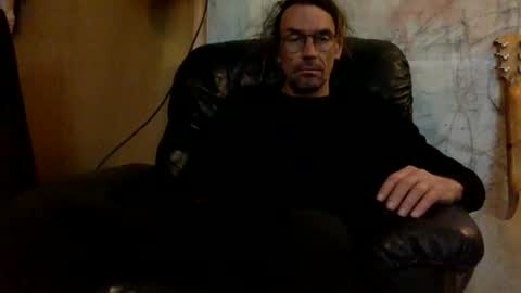 dogstarmanitee online show from September 27, 11:41 am