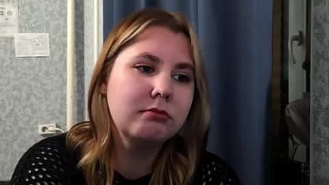 dolcevita_sophia online show from November 18, 12:19 pm