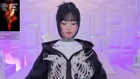 doll  bella online show from March 4, 1:52 pm