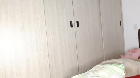 Auro and Santiago online show from February 20, 3:12 am