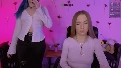 doll_vey online show from March 22, 10:19 am