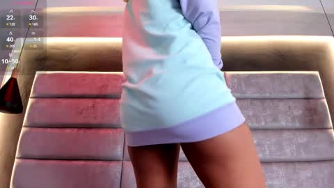 dolly_brownc online show from March 12, 4:30 am