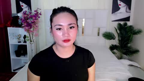 YUMEE online show from March 4, 9:06 am