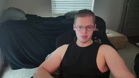 doloresman online show from June 3, 9:42 pm
