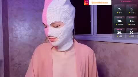 domiiniicana online show from February 19, 10:53 pm