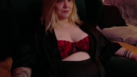 SADE online show from October 24, 8:42 pm