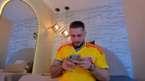 dominic de luca online show from June 16, 11:03 am