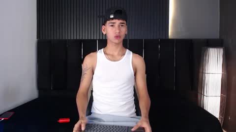 Dominic online show from March 7, 5:07 am