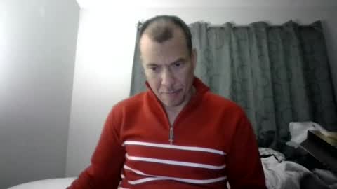 luis online show from February 9, 7:59 am