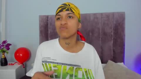 Dominick  online show from February 16, 1:25 am