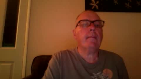 Snapshot of domjolly08 chatting on September 28, 9:57 pm David uk online show from September 28, 9:57 pm