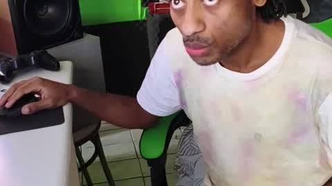 dondiego5511 online show from April 13, 6:45 pm