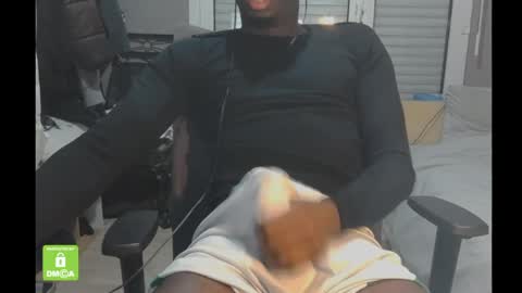 doomdrag3 online show from April 20, 11:52 pm