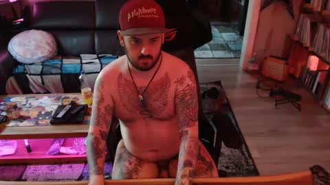 doomsy_minatozaki online show from April 25, 6:27 pm