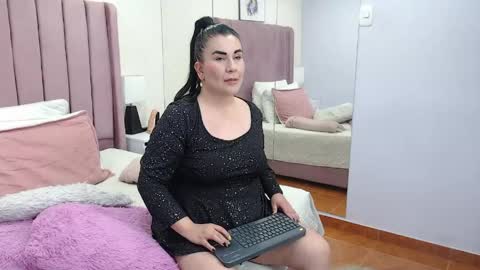 Anny online show from April 17, 4:20 pm