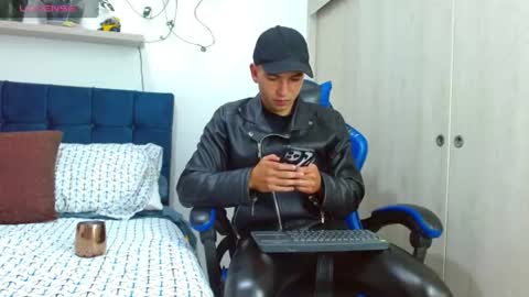 dorian_h online show from July 20, 4:53 pm
