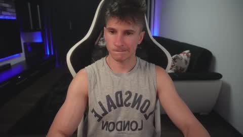 Dorian Reyes online show from September 9, 11:16 pm