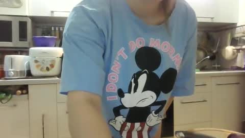 Snapshot of dorrie_ann chatting on February 1, 5:39 am Dorrie Ann online show from February 1, 5:39 am