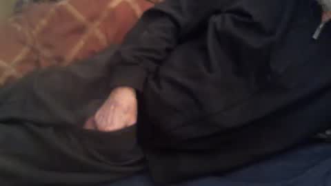 Hello  welcome to Slutsville  I am the Naked Chef  really  but you may call me Peter online show from October 22, 8:17 am