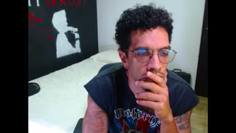 Snapshot of dostoyrodia_34 chatting on October 21, 4:28 am will online show from October 21, 4:28 am