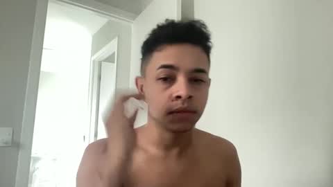 dotadinha online show from April 1, 1:41 pm