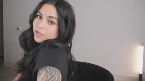 Sara online show from April 14, 2:37 am