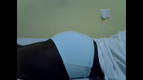 bellie online show from October 26, 7:13 pm