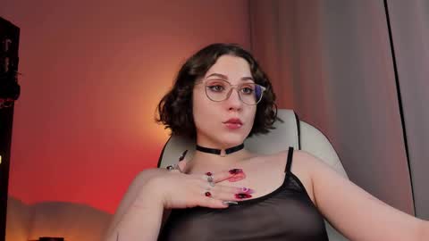 Eva ana Liza online show from February 24, 9:20 pm