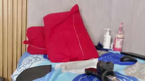 doublepleasure69_ online show from April 22, 11:01 pm