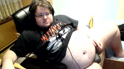 dovahkaat online show from December 25, 8:50 pm