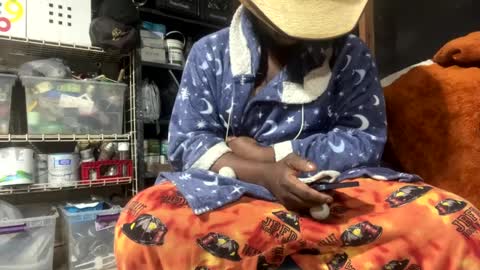 MrPirated online show from March 8, 9:39 am