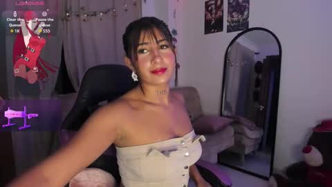 Lissa  Or DRACARYSS your dragon Queen  online show from October 24, 10:27 am