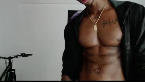 Drake 23 online show from April 19, 12:06 pm