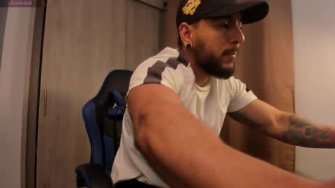 drake jackson11 online show from November 16, 10:39 am