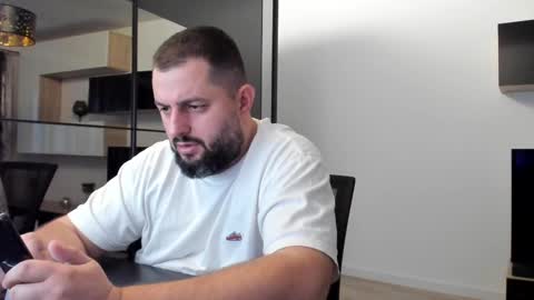 Draven A online show from February 26, 3:54 pm