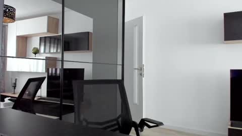 Draven A online show from February 27, 8:35 am