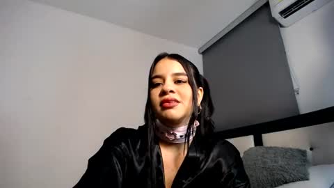 -- nicolle and jhon -- online show from June 28, 6:31 am