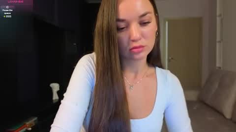 Amelia online show from August 4, 2:35 pm