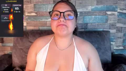 Cami Daza online show from February 20, 3:06 am