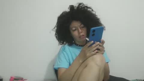 DreamyLatina online show from March 10, 1:32 am