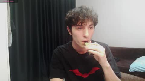 Air online show from April 11, 7:18 pm