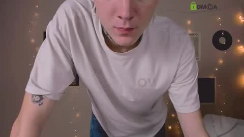 drew_soft_ online show from December 3, 2:23 am