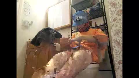 Snapshot of drewthejew616 chatting on October 24, 1:39 am drewthejew616 online show from October 24, 1:39 am