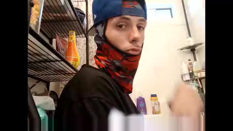 Snapshot of drewthejew616 chatting on October 29, 11:38 pm drewthejew616 online show from October 29, 11:38 pm