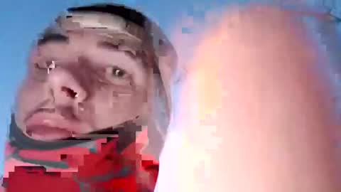 Snapshot of drewthejew616 chatting on October 23, 1:29 am drewthejew616 online show from October 23, 1:29 am