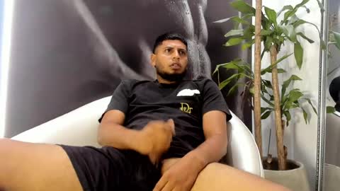 drimitrixlux_02 online show from July 9, 8:24 pm